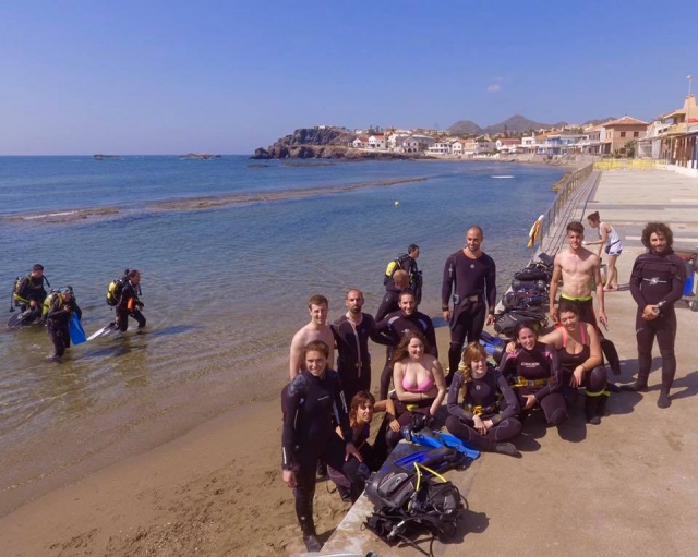Practicas de buceo en la Costa Murciana.jpg